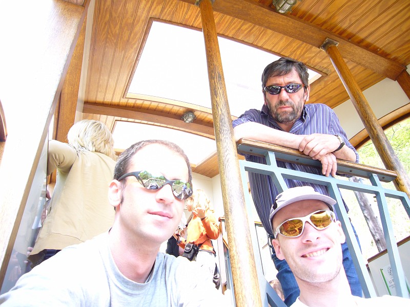 2009-04-22_00013